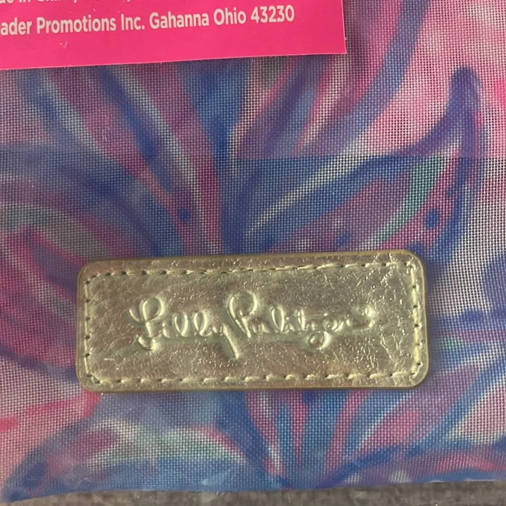 🩷 Lilly Pulitzer 🩷 NWT 🩷 Bright Pink & Blue Mesh Tote 🩷 In packaging 🩷 - Picture 7 of 11
